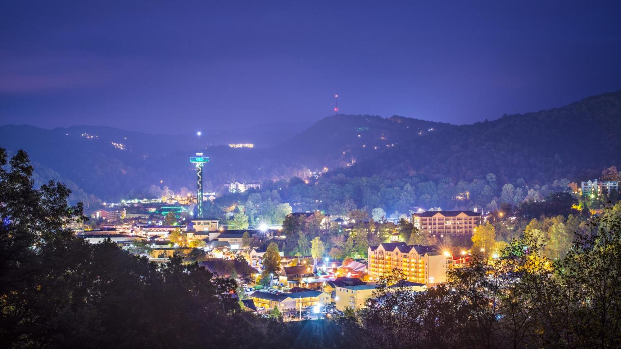 Serenity Heights, Amazing Views, Hot Tub Pool Access, 1089 Free Tickets Each Paid Day, Dollywood Gatlinburg Dış mekan fotoğraf