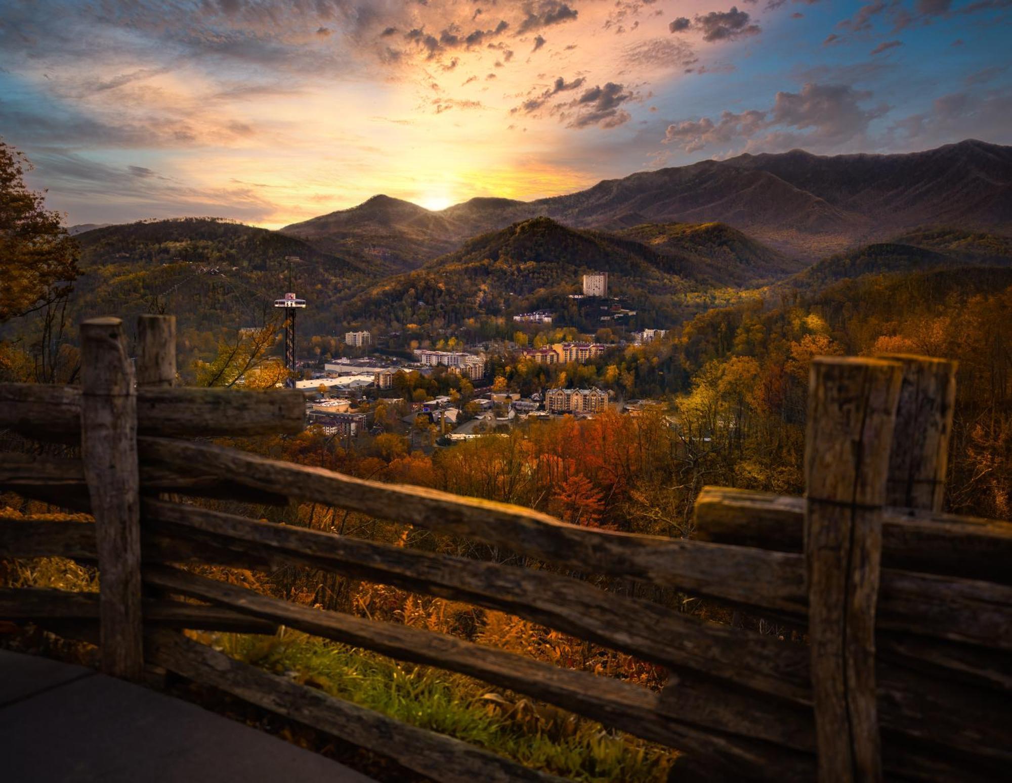 Serenity Heights, Amazing Views, Hot Tub Pool Access, 1089 Free Tickets Each Paid Day, Dollywood Gatlinburg Dış mekan fotoğraf