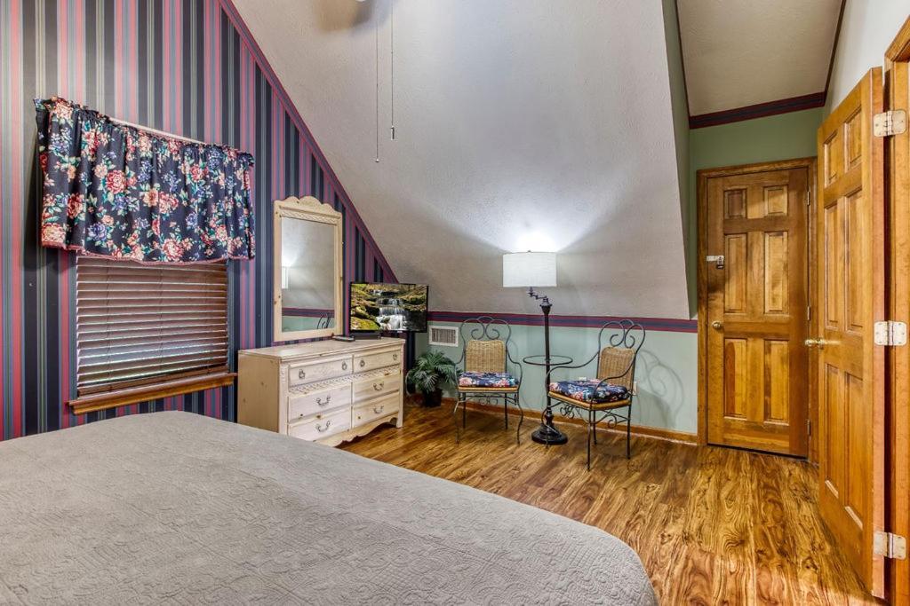 Serenity Heights, Amazing Views, Hot Tub Pool Access, 1089 Free Tickets Each Paid Day, Dollywood Gatlinburg Dış mekan fotoğraf
