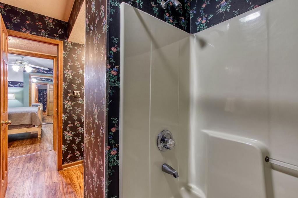 Serenity Heights, Amazing Views, Hot Tub Pool Access, 1089 Free Tickets Each Paid Day, Dollywood Gatlinburg Dış mekan fotoğraf