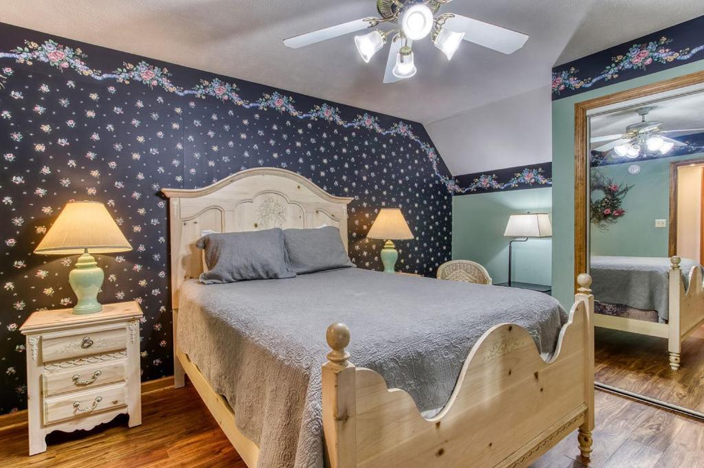 Serenity Heights, Amazing Views, Hot Tub Pool Access, 1089 Free Tickets Each Paid Day, Dollywood Gatlinburg Dış mekan fotoğraf