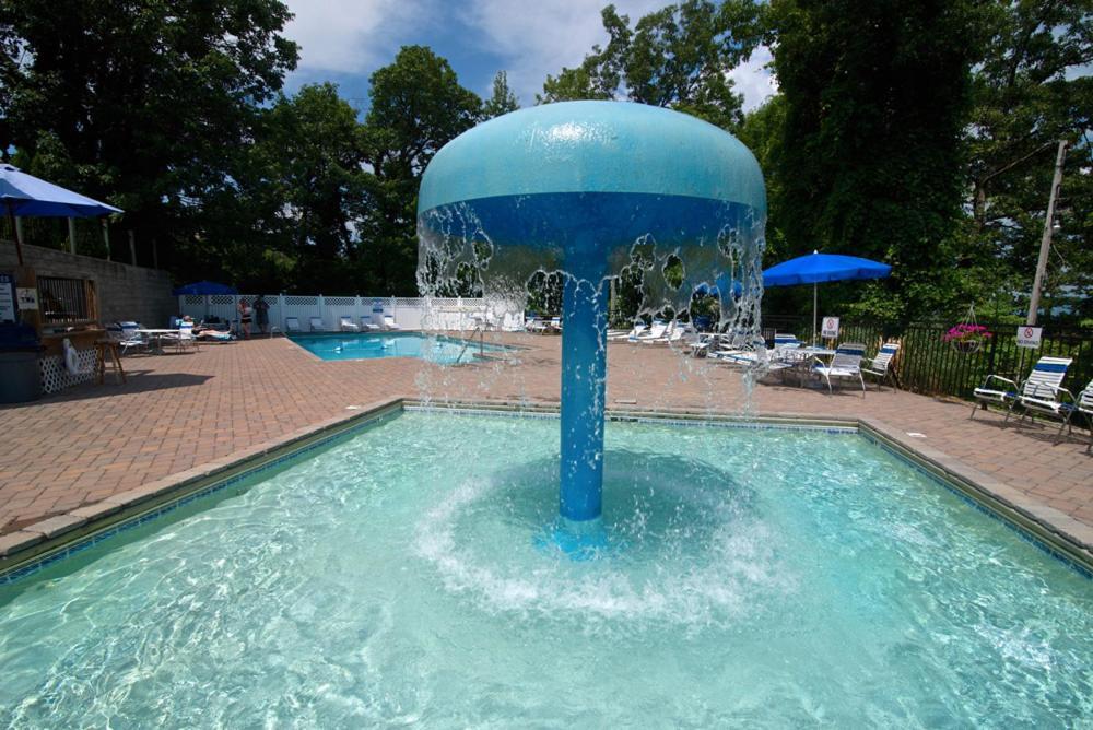 Serenity Heights, Amazing Views, Hot Tub Pool Access, 1089 Free Tickets Each Paid Day, Dollywood Gatlinburg Oda fotoğraf