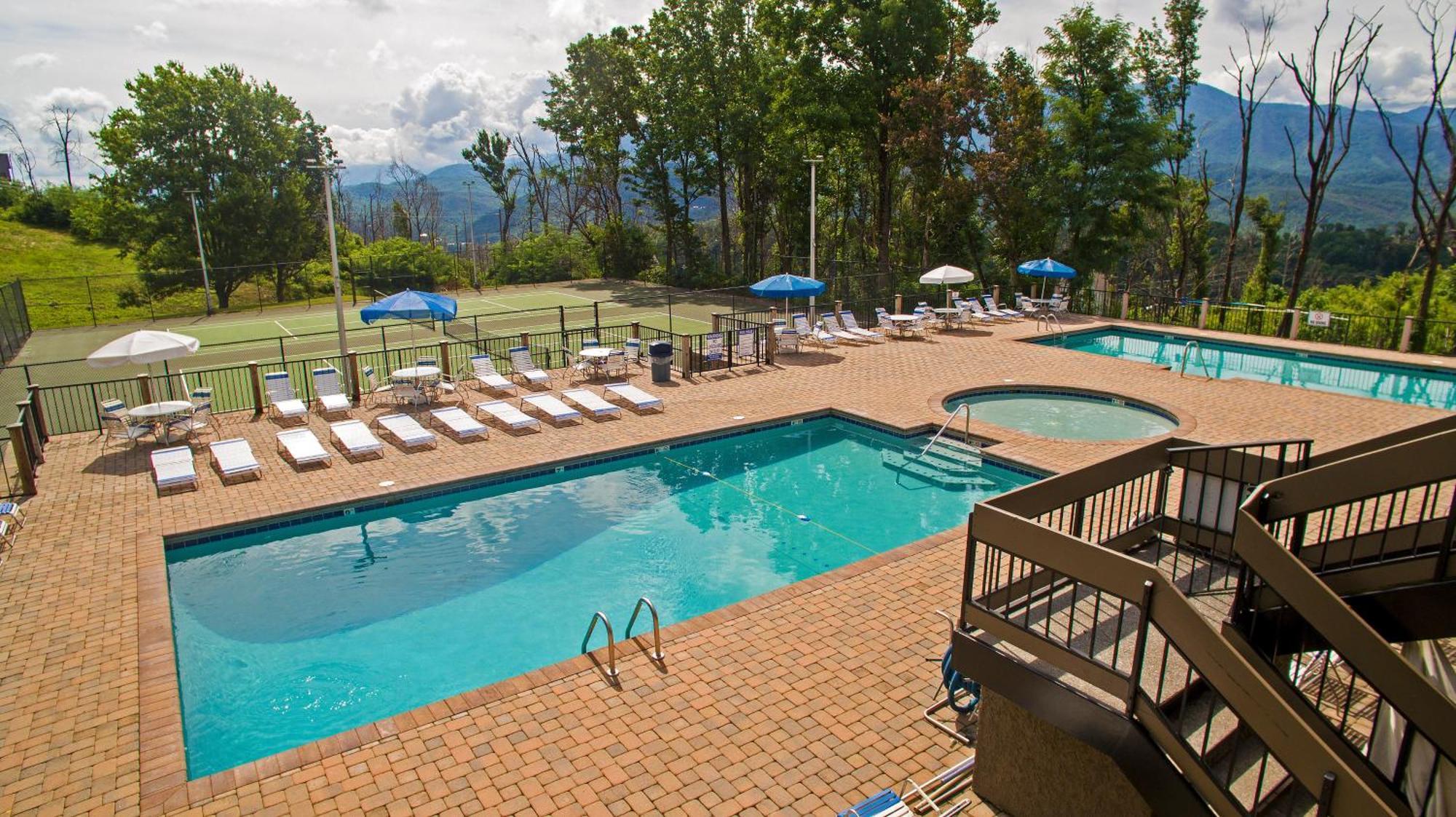 Serenity Heights, Amazing Views, Hot Tub Pool Access, 1089 Free Tickets Each Paid Day, Dollywood Gatlinburg Oda fotoğraf
