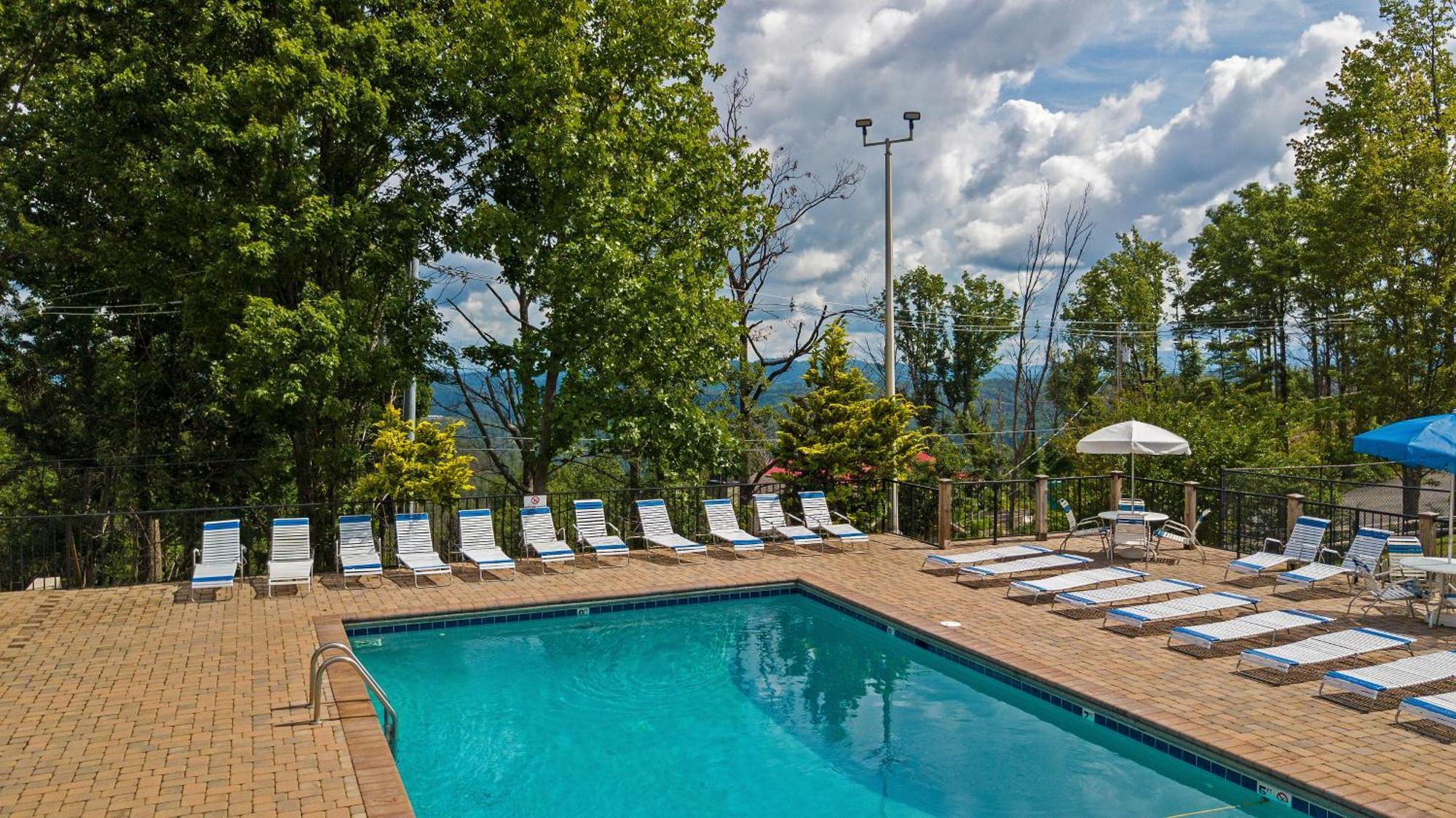 Serenity Heights, Amazing Views, Hot Tub Pool Access, 1089 Free Tickets Each Paid Day, Dollywood Gatlinburg Oda fotoğraf